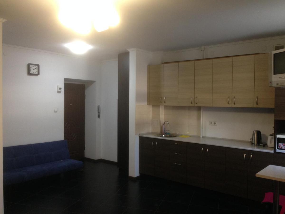 Suite On Railway Station Ivano-Frankivsk Exterior foto
